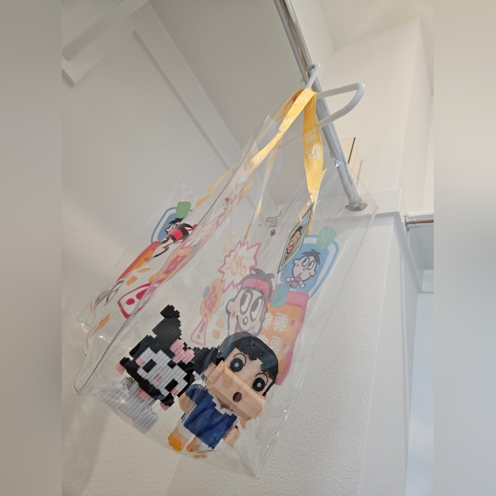 Brand New Clear Tote Bag Beach Bag+ Crayon Shin-chan + Kuromi toy Set